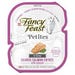 Fancy Feast Cat Food Petite 2.8 oz. Tray Salmon and Spinach Gravy